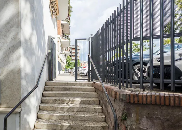 Lungotevere Bijou With Private Balcony Rom